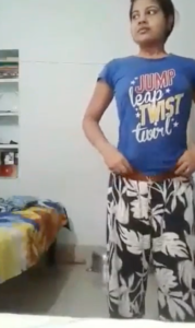 Young girl showing viral video