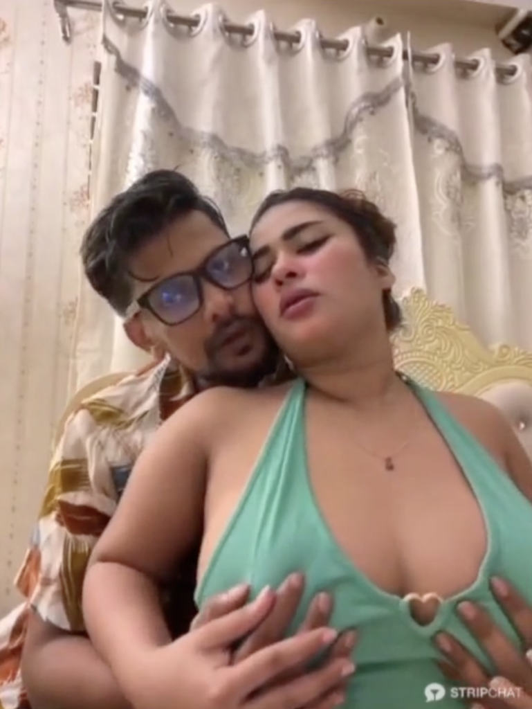 Indian sexy couple viral video