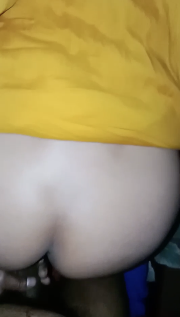 Desi bhabhi fuck in doggy style
